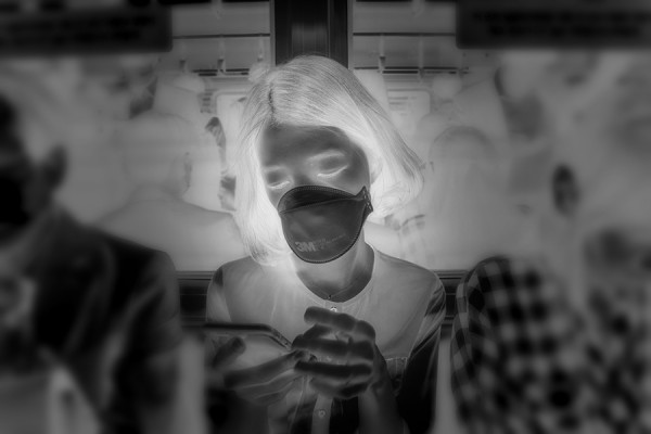 ⓒ 알랭 빌롬, 위／아래, 탈 혹은 지하왕국, 지하, 사진, 2015.jpg