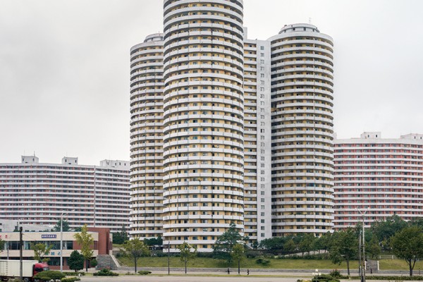 4. ⓒRoman Bezjak, Pyongyang, Kwangbok-street, 2012, Inkjet Print, 100x123.5cm.jpg