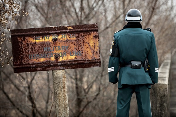 7. ⓒ박종우, DMZ_JSA 1, Archival Pigment Print.jpg