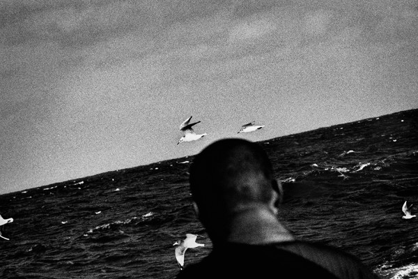 ⓒ이갑철, 충돌과 반동, 해탈을 꿈꾸며, 경주, Gelatin Silver Print, 40.6x50.8cm, 1993.jpg